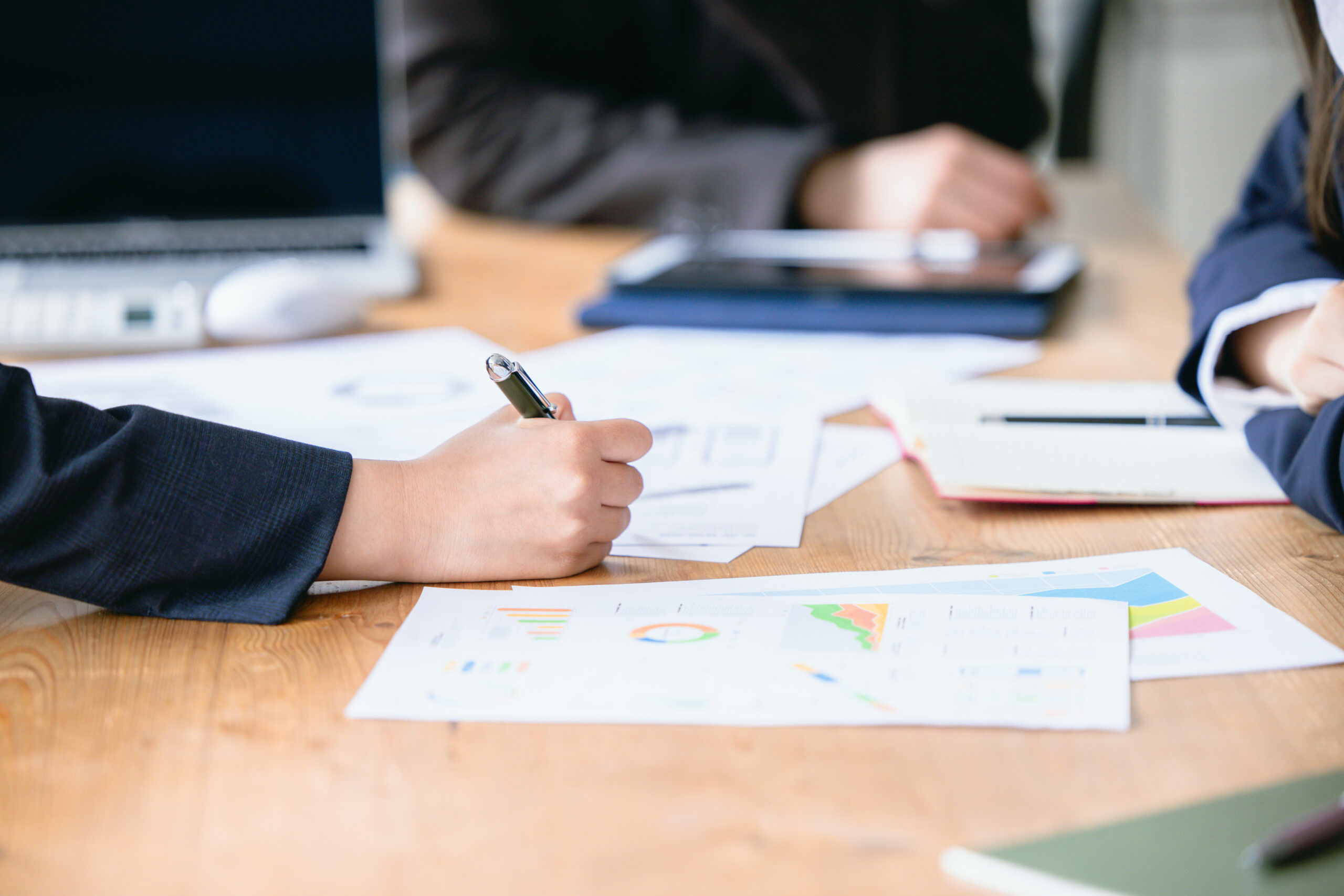 総合コンサルタント事業